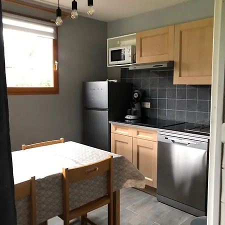 Holiday home Dans Domaine Prive Signy-le-Petit