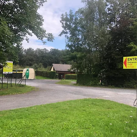 Dans Domaine Privé Hébergement de vacances *