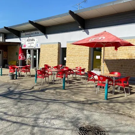 Dans Domaine Privé *